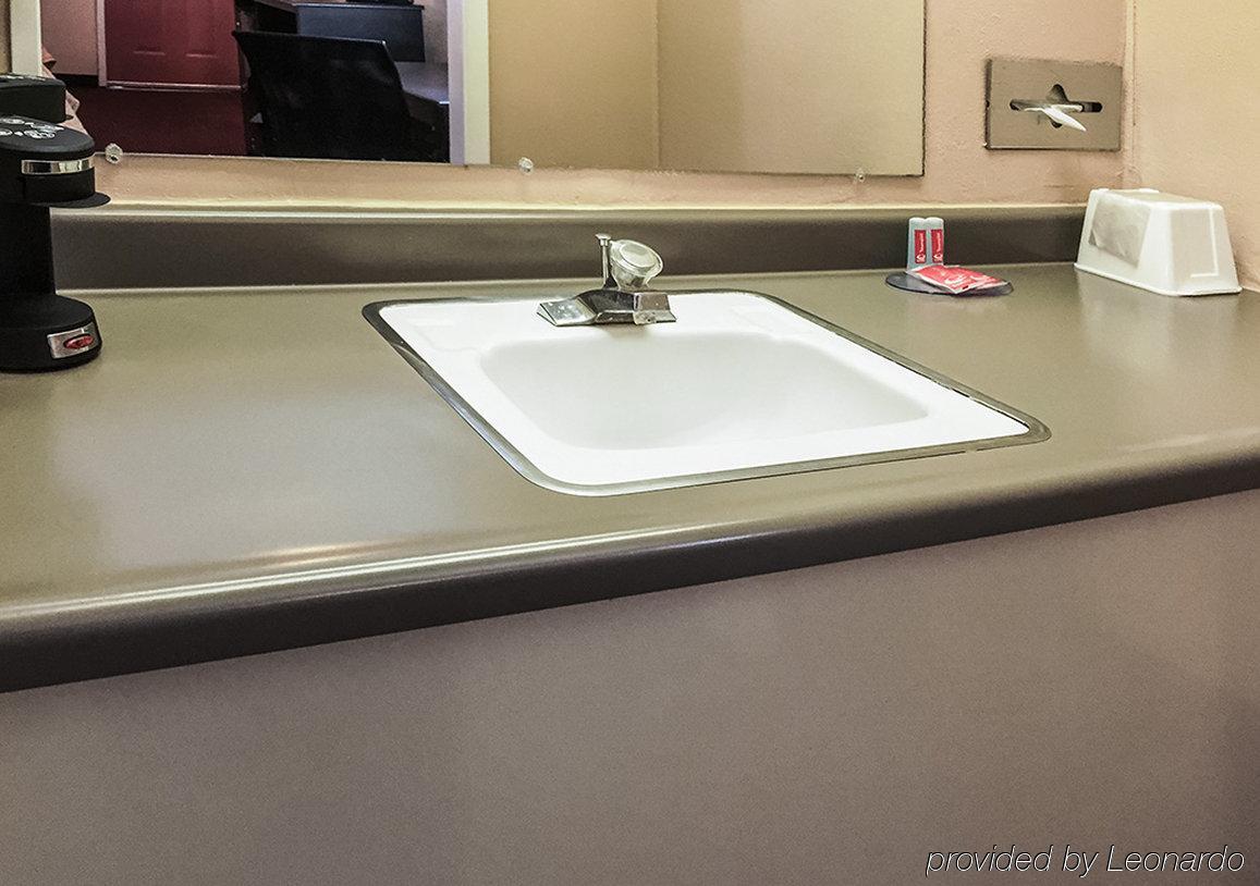 Rodeway Inn West Dodge Ομάχα Εξωτερικό φωτογραφία