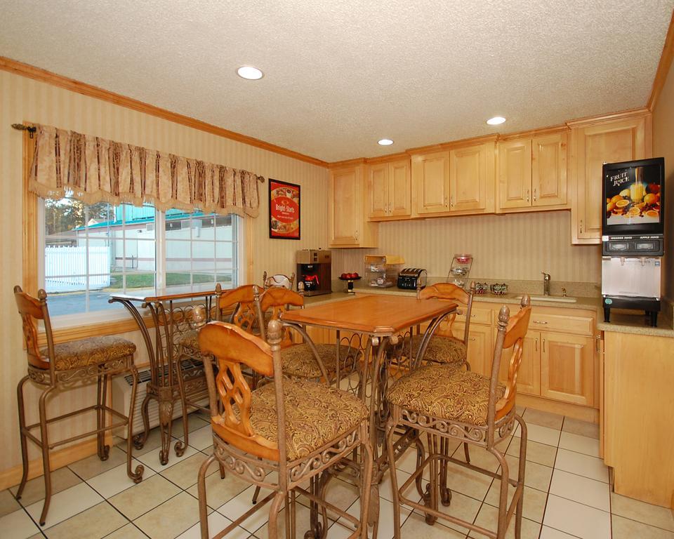Rodeway Inn West Dodge Ομάχα Εστιατόριο φωτογραφία