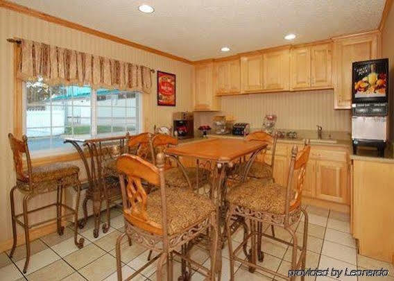 Rodeway Inn West Dodge Ομάχα Εξωτερικό φωτογραφία